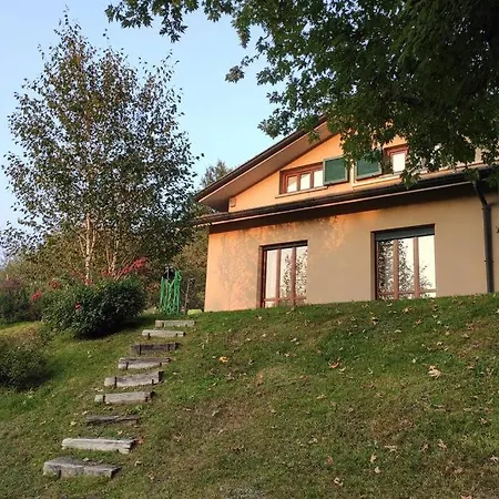 Como, Accogliente Mansarda Nel Verde Le Balze Lägenhet *